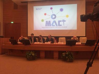 Роль коммуникационных проектов в молодежной политике обсудили в Государственной Думе