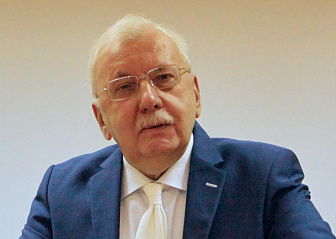 Open Russia and the World for yourself! Come to Higher School of Television of the Moscow State University!